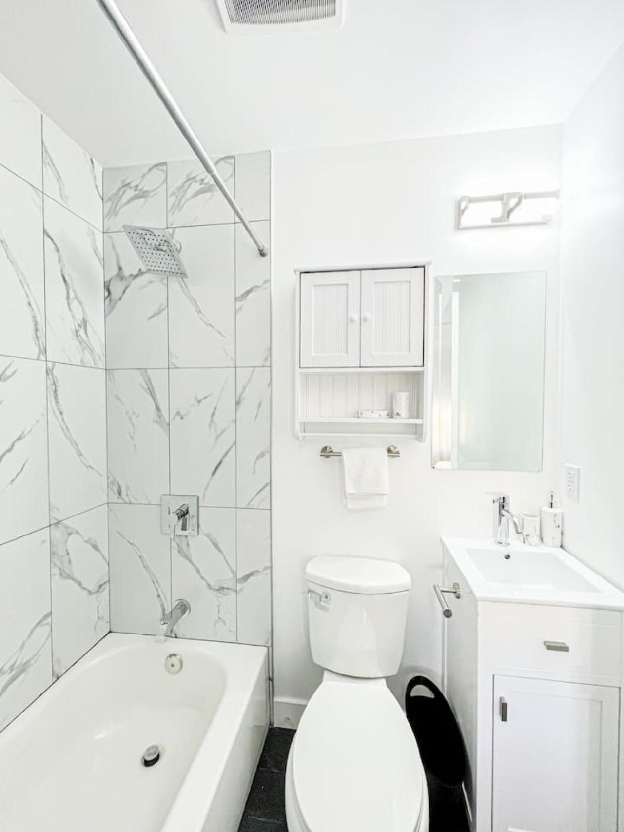 Сasa de vacaciones Elegant 4-bedroom Family - Oak2 - Lad